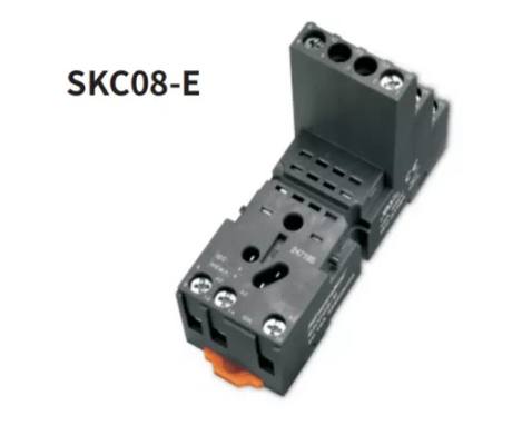 ЦОКОЛЬ SKC08-E, 12A(300V), ВИНТОВОЙ ЗАЖИМ, ЧЕРНЫЙ, НА РЕЙКУ DIN35/ПАНЕЛЬ, ДЛЯ RKE2, RKF2, R2N, MY2, 55.32, KMY2, PT2, RCM2